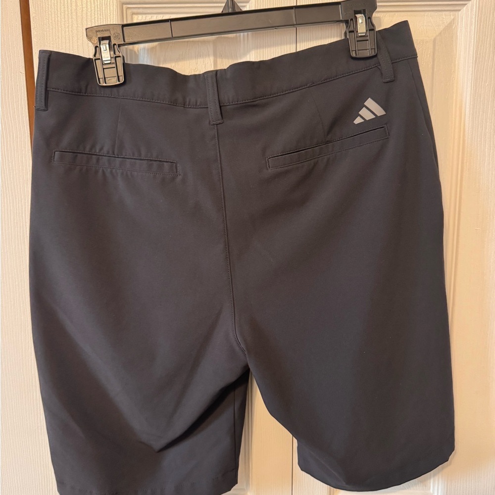 Men's Adidas Black Performance Golf Shorts Size 30 Waist - Picture 5 of 8